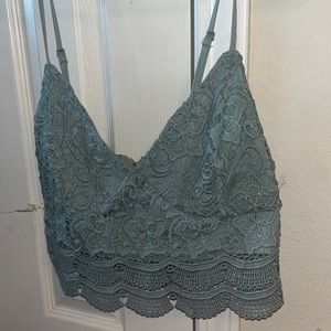 Kendall & Kylie Crop tank top